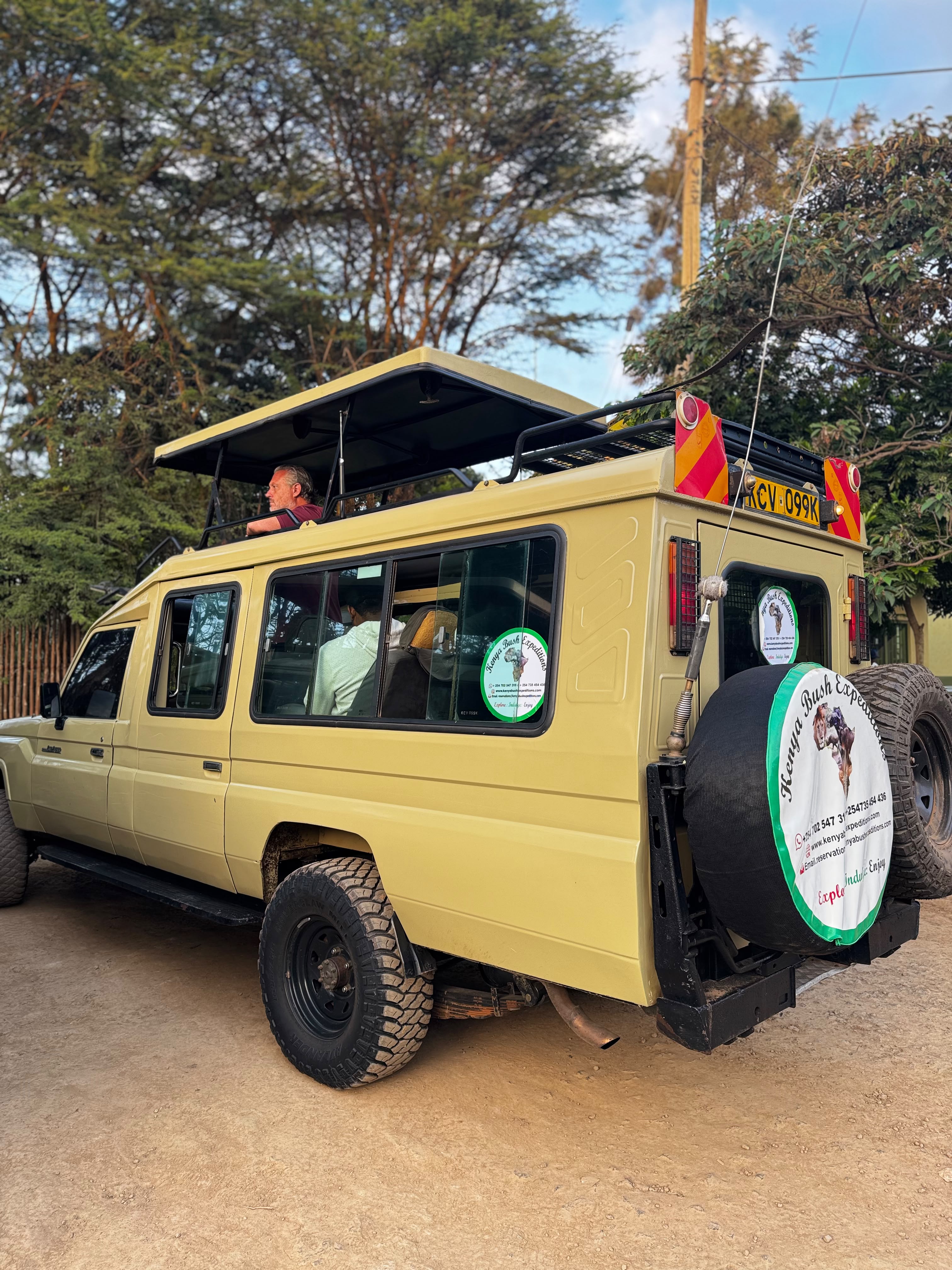 kenya bush expeditions jeeps