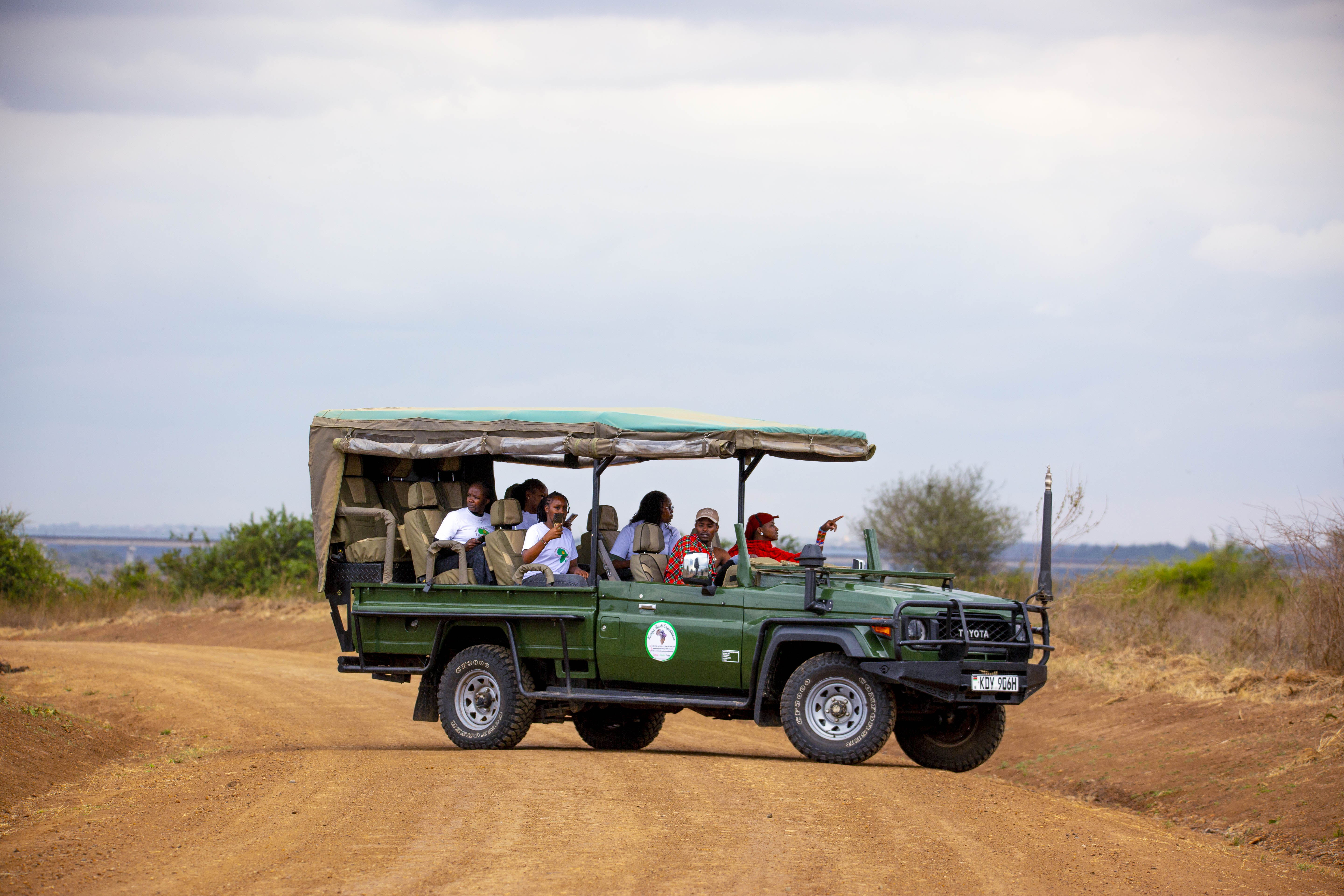 Nairobi National Park Sunrise & Sunset Tours